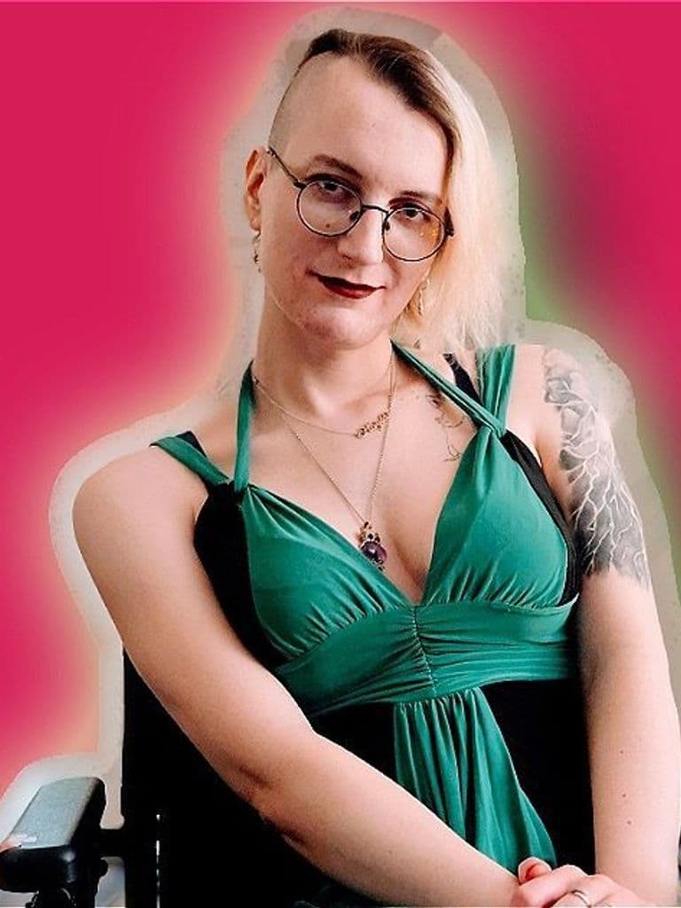 Kayla MacQuarrie: "Stand-Up" (WIP)