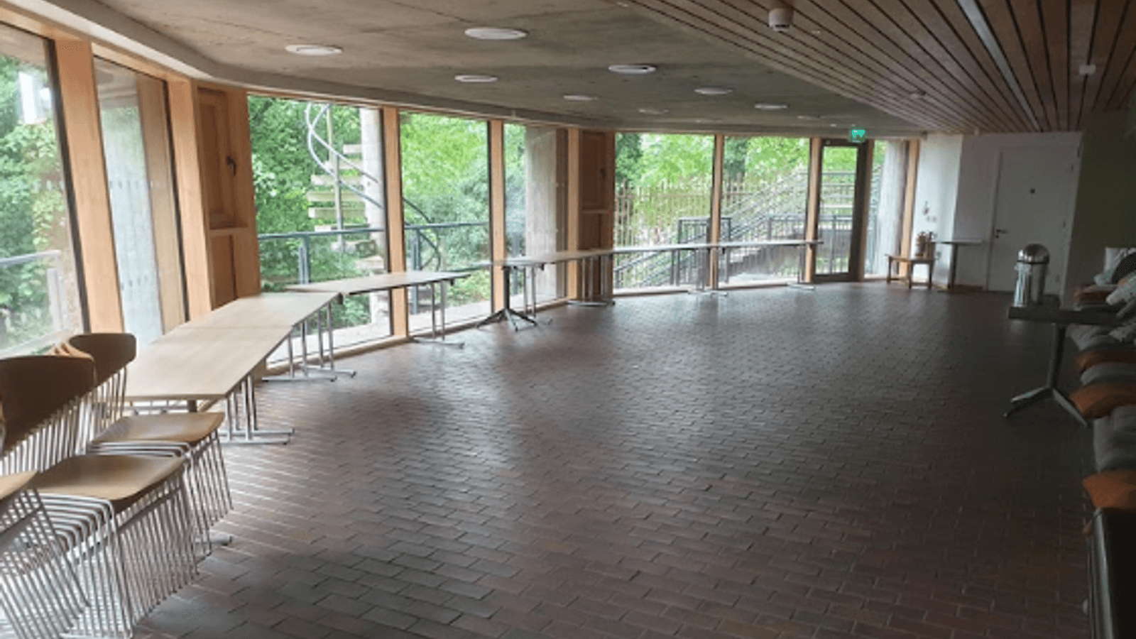 A picture of the Community Room at West Norwood Library
